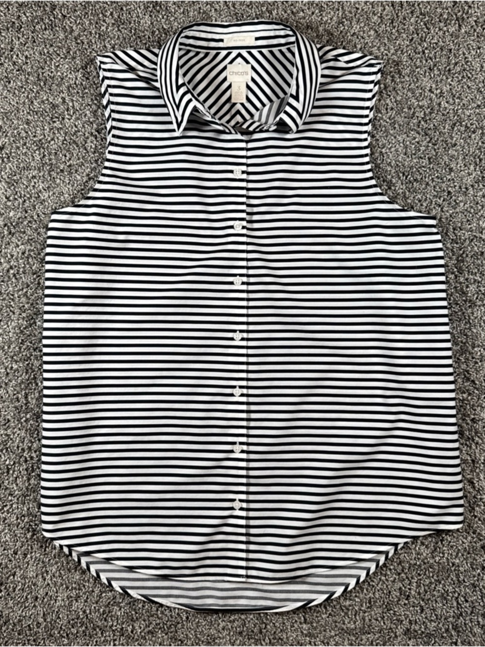 Chico's Womens Size 3 (US 16/18) No-Iron Black White Sleeveless Button Down